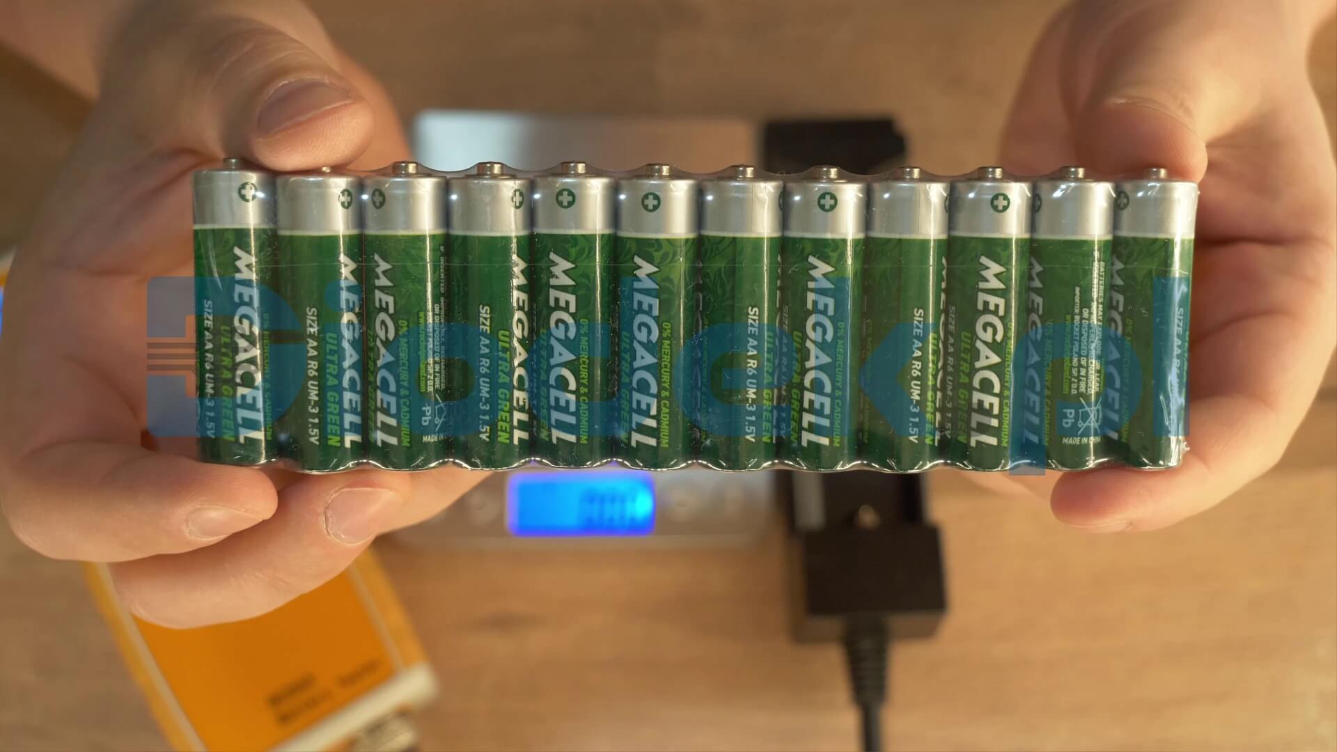 Megacell Ultra Green