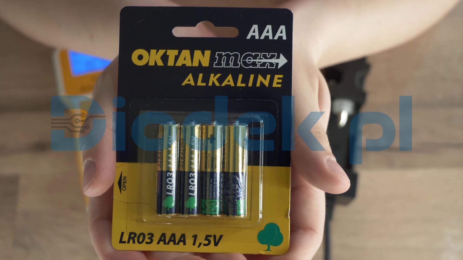 Oktan Max Alkaline